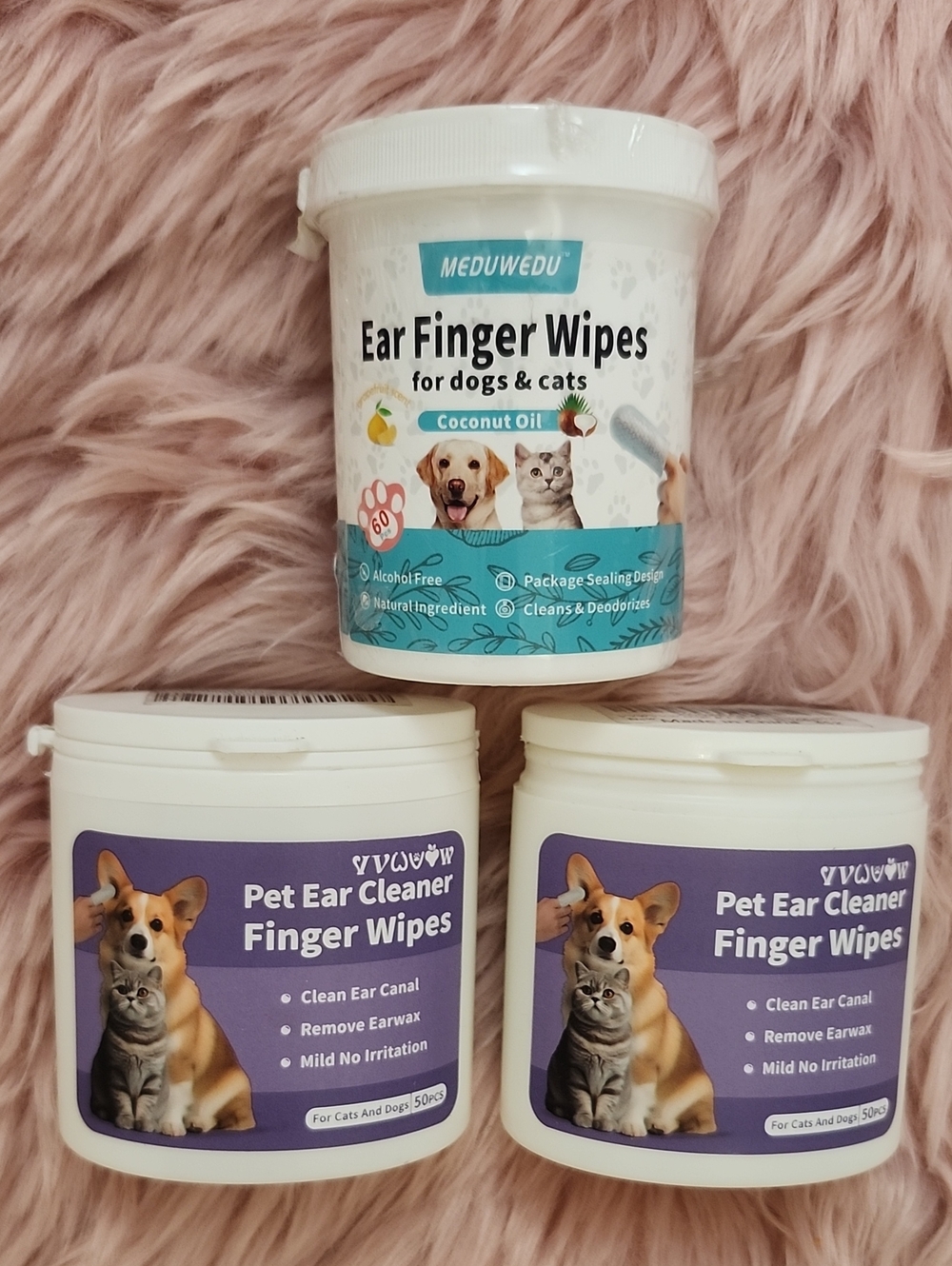 CLEAROUT!! Brand New 3CT BUNDLE PET EAR FINGER WIPES *NOTE*